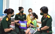 Gifts presented to child patients at Dong Da General Hospital